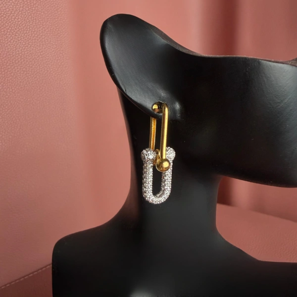 Tiffany Earring (gold 21KARAT  with Zircon)