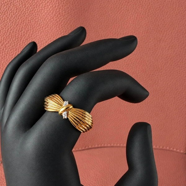Elegant Ring 